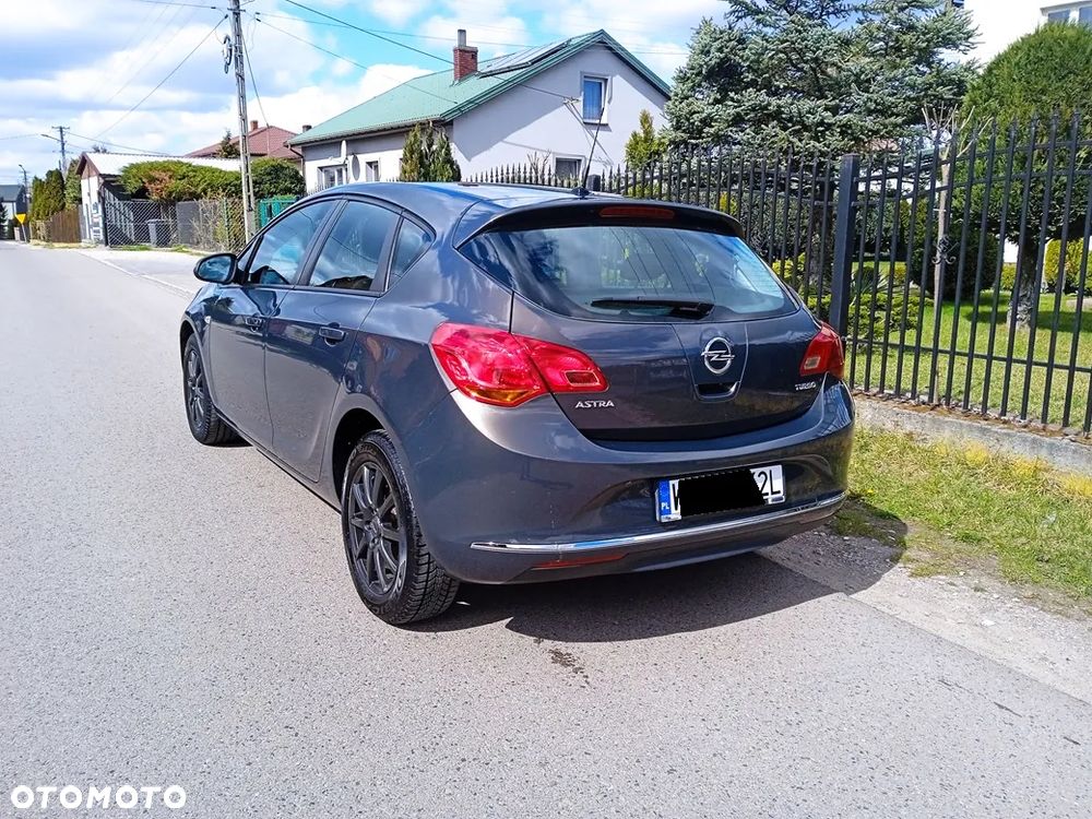 Opel Astra 1.4 T Enjoy - 7