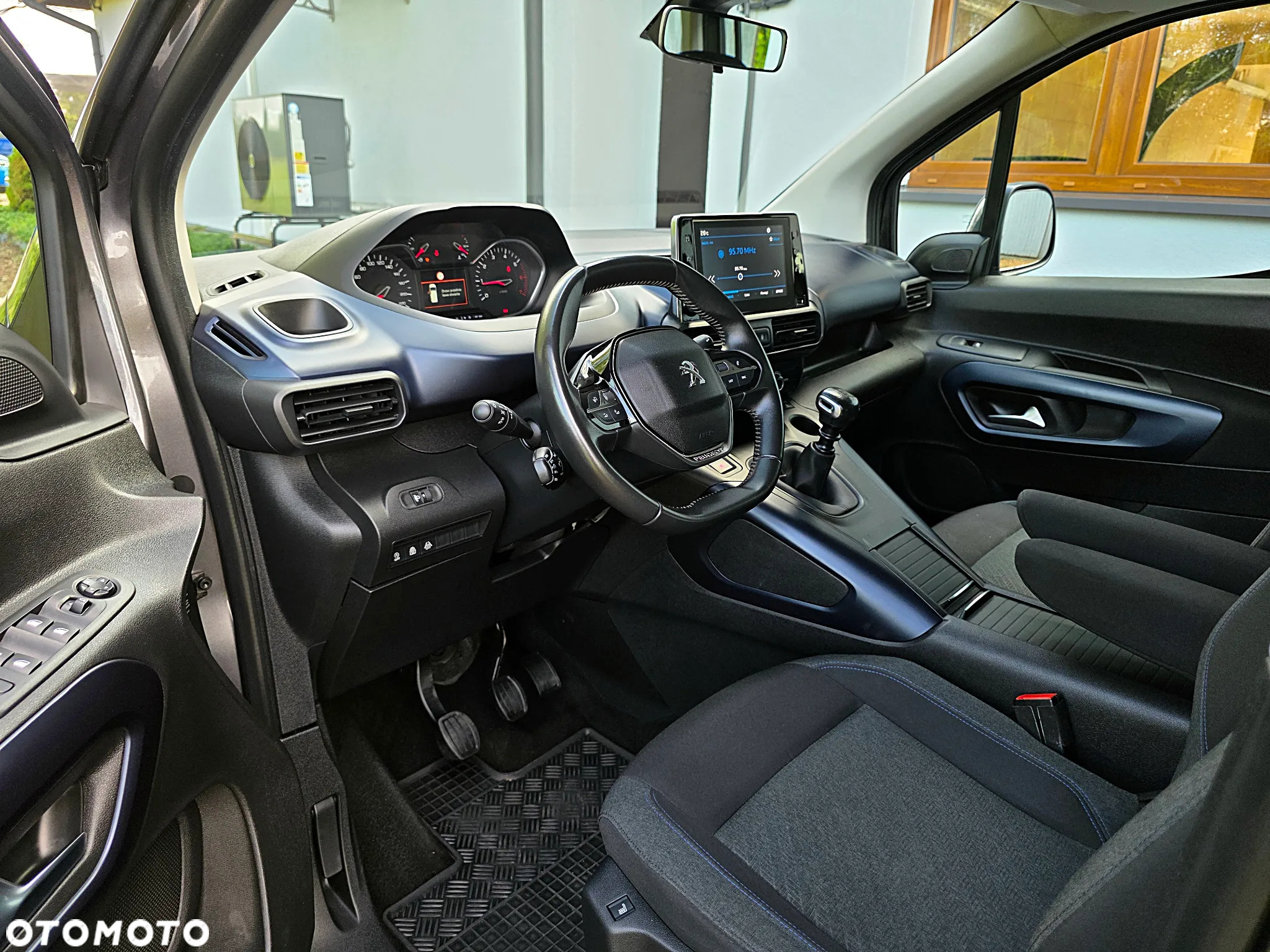 Peugeot Rifter BlueHDI 130 L2 7-Sitzer Allure - 11