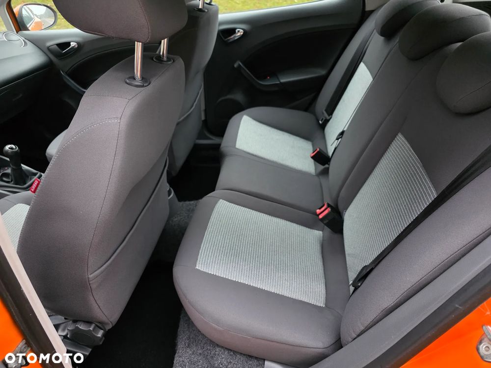 Seat Ibiza 1.4 16V Style - 24