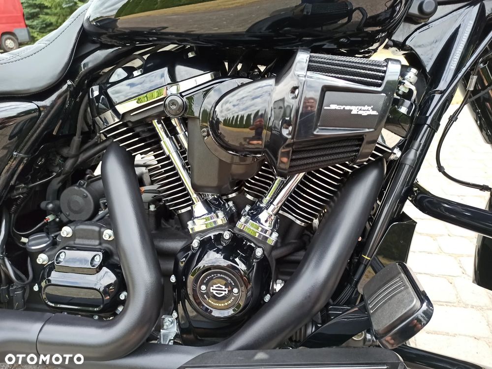 Harley-Davidson Touring Road King - 21