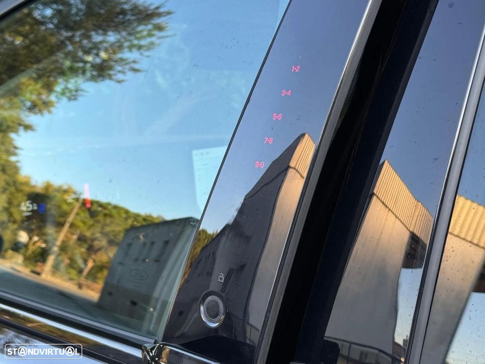 Ford Mustang Mach-E 75.7 kWh Base - 13
