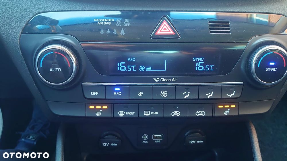 Hyundai Tucson blue 1.6 GDi 2WD Navi - 6