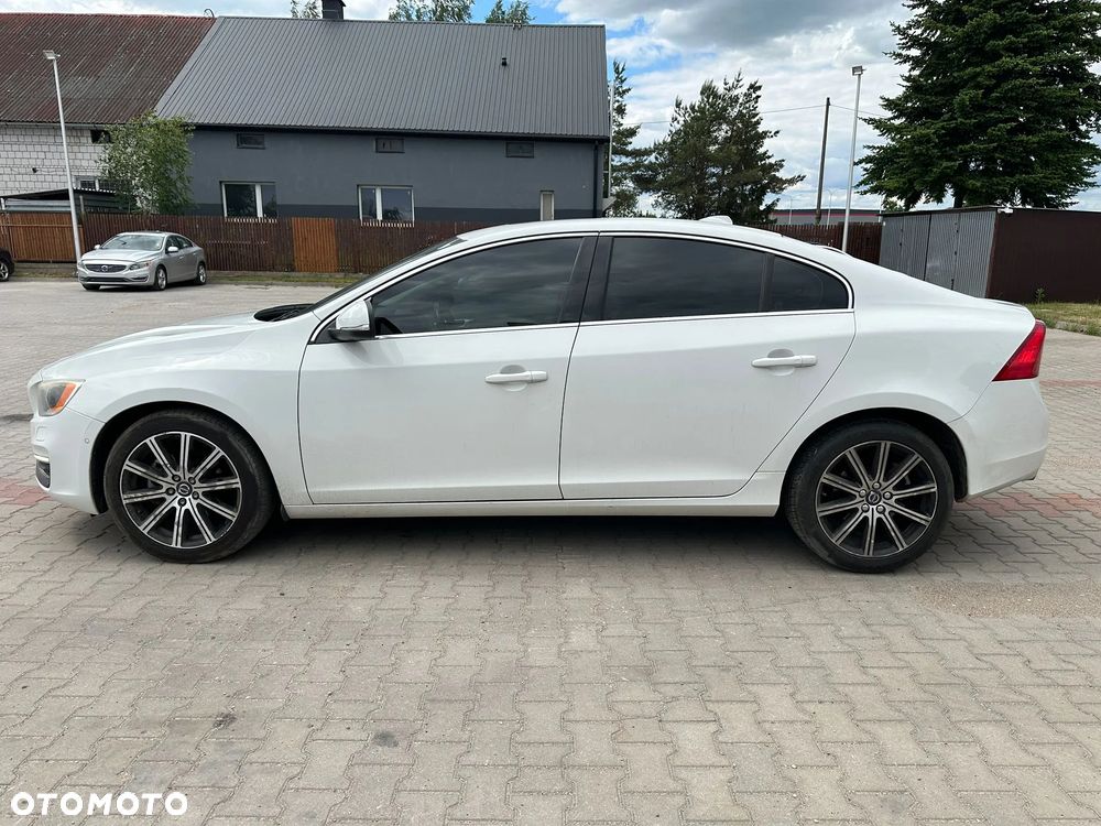 Volvo S60 - 7