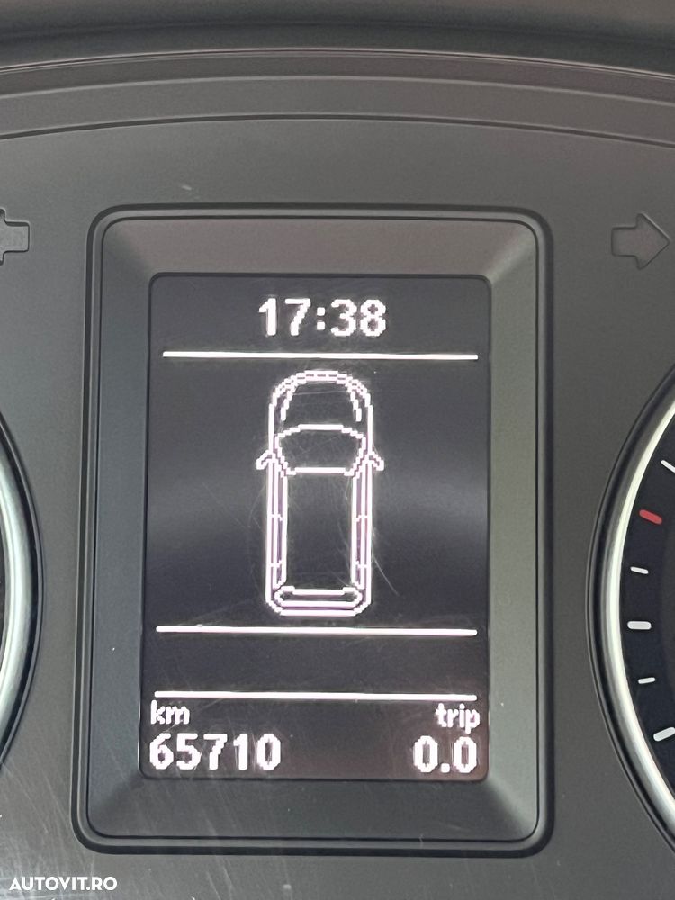 Volkswagen Caddy 2.0 TDI DSG - 7