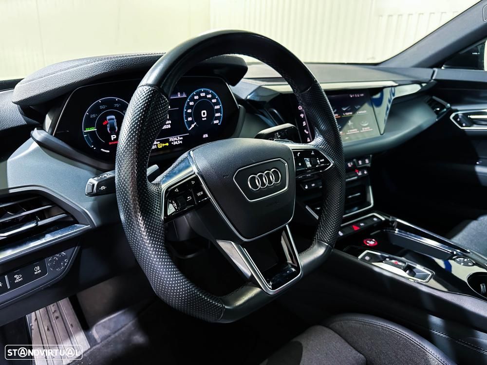 Audi e-tron GT - 18