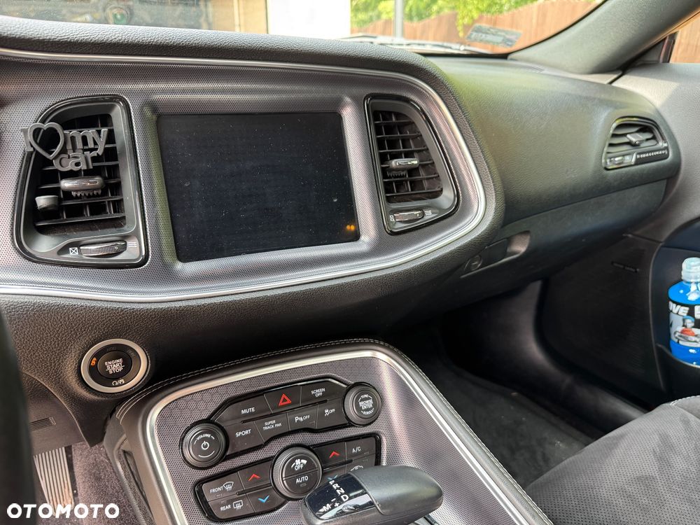 Dodge Challenger Automatik SRT 392 - 17