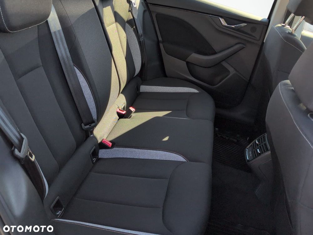 Skoda Scala 1.0 TSI Selection DSG - 11