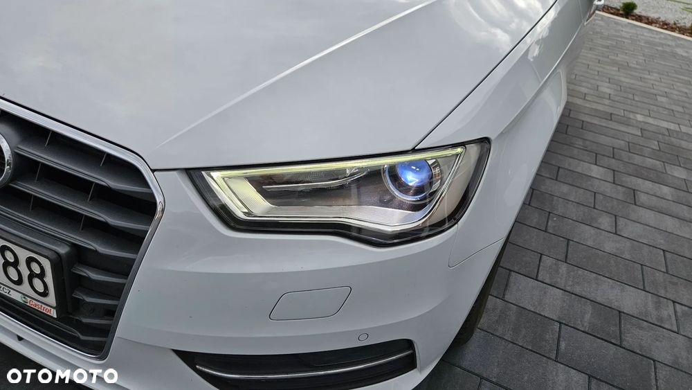 Audi A3 Sportback - 12