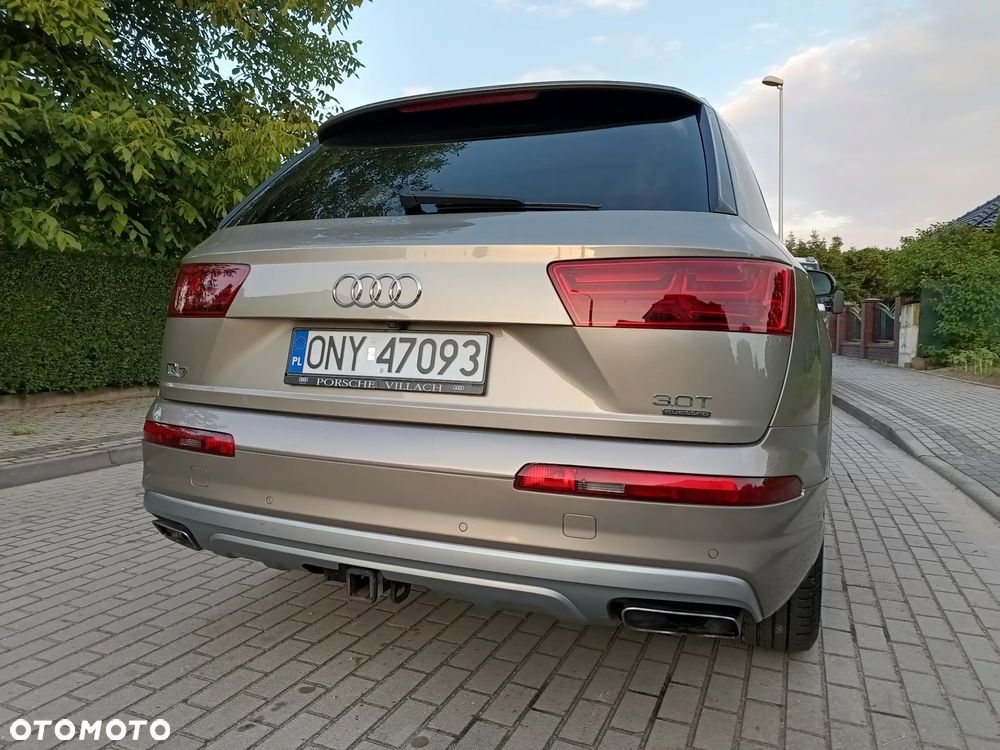 Audi Q7 - 15