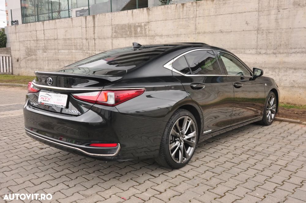 Lexus Seria ES 300h F Sport - 10