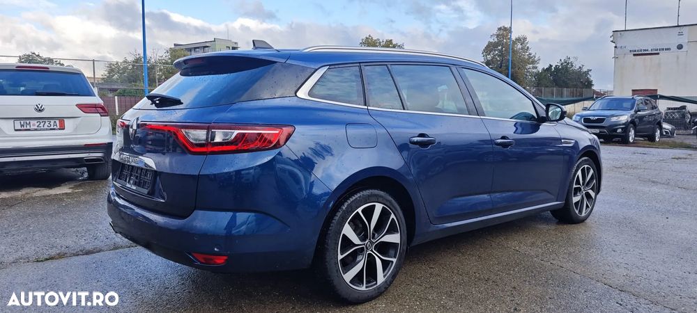 Renault Megane ENERGY TCe 140 EDC BOSE EDITION - 10