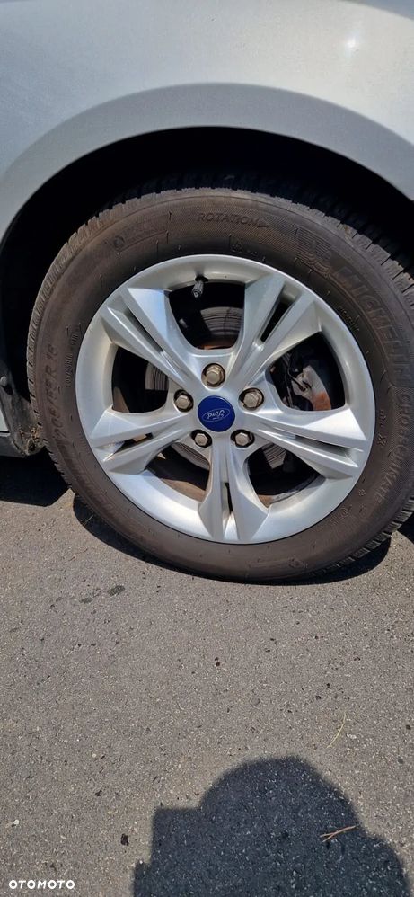 Ford Focus Turnier 1.0 EcoBoost Start-Stopp-System Champions Edition - 33