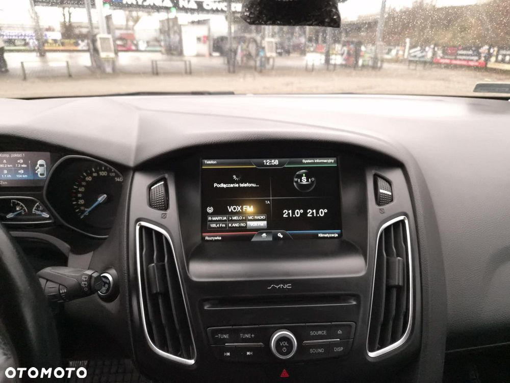 Ford Focus 1.5 EcoBoost Titanium ASS - 26