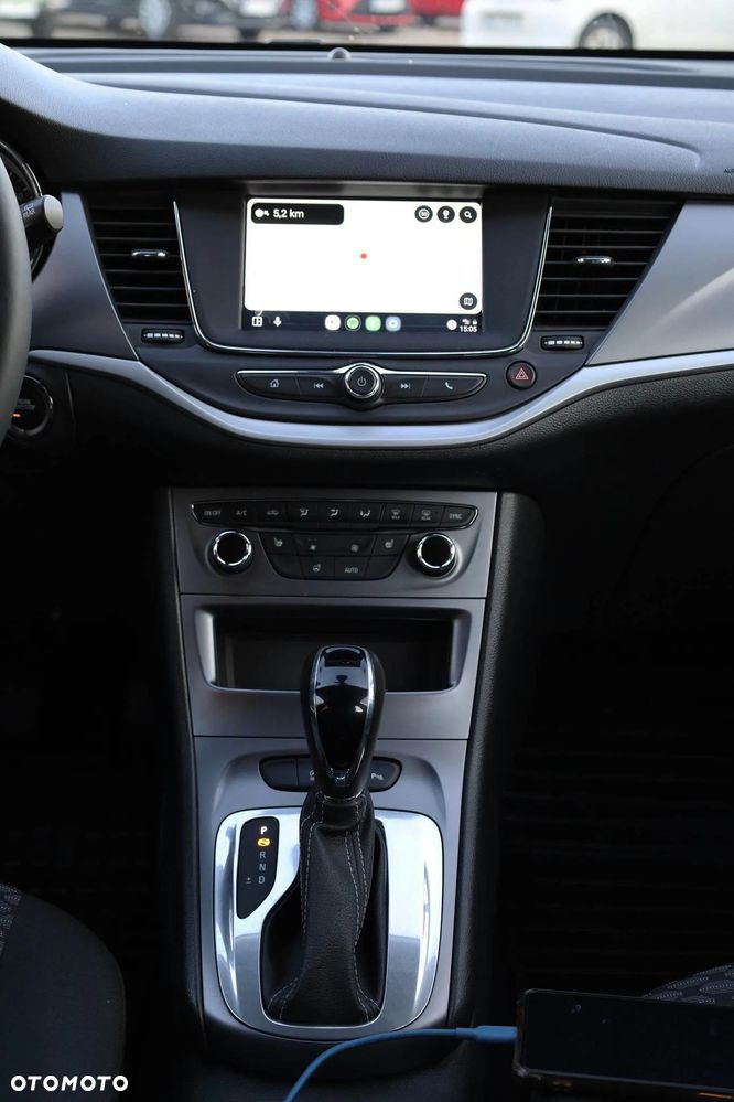 Opel Astra V 1.4 T Enjoy S&S - 15