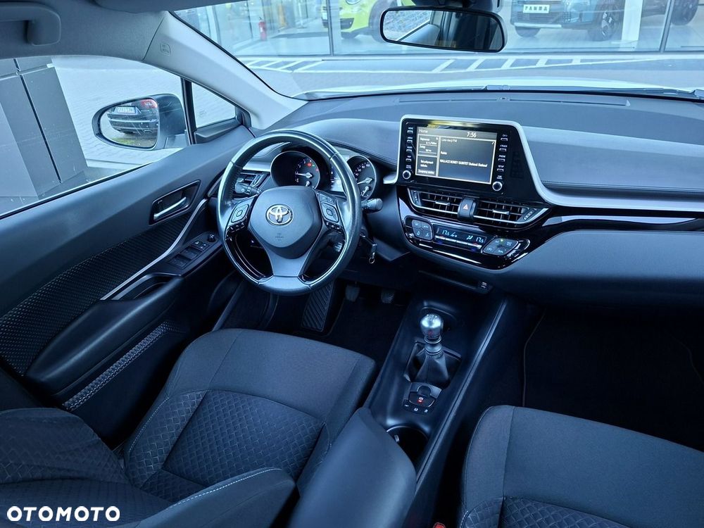 Toyota C-HR - 27