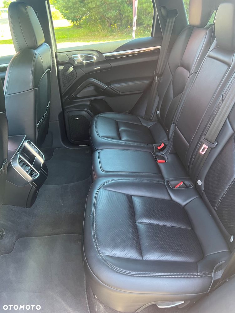 Porsche Cayenne S Diesel - 13