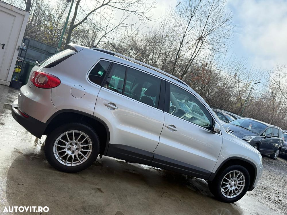 Volkswagen Tiguan - 4