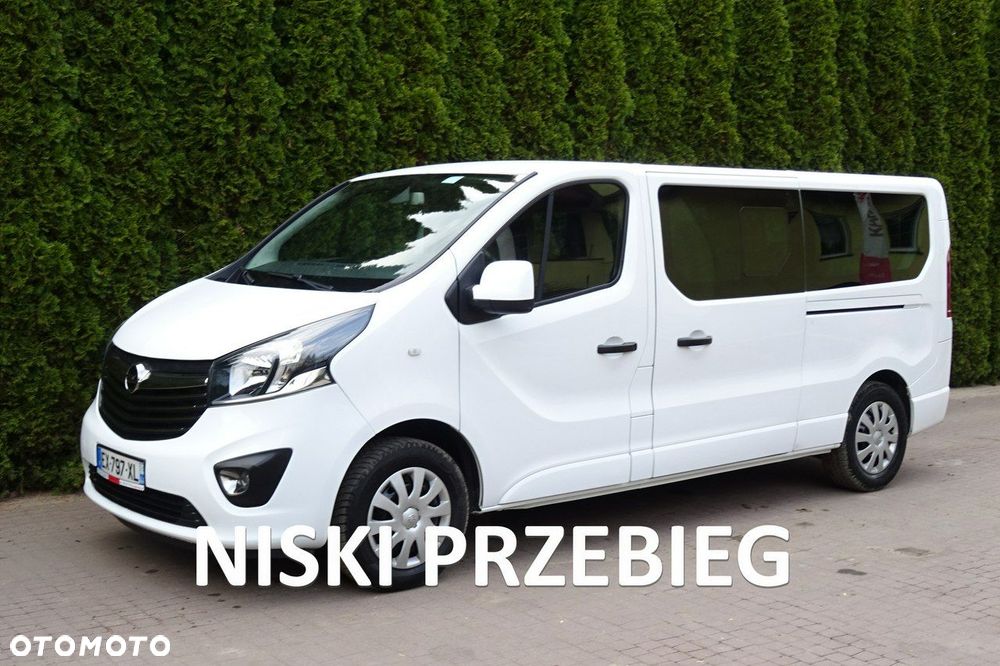 Opel Vivaro - 1