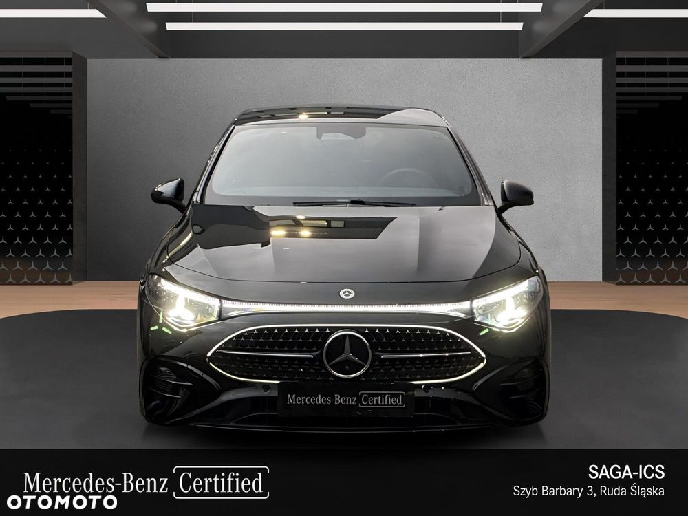 Mercedes-Benz CLA - 9