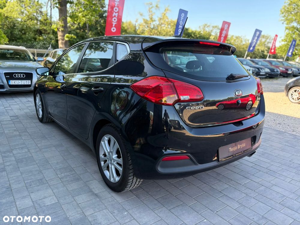 Kia Ceed 1.6 CRDi ISG Vision - 7