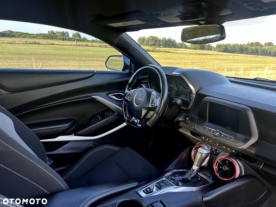 Chevrolet Camaro - 31