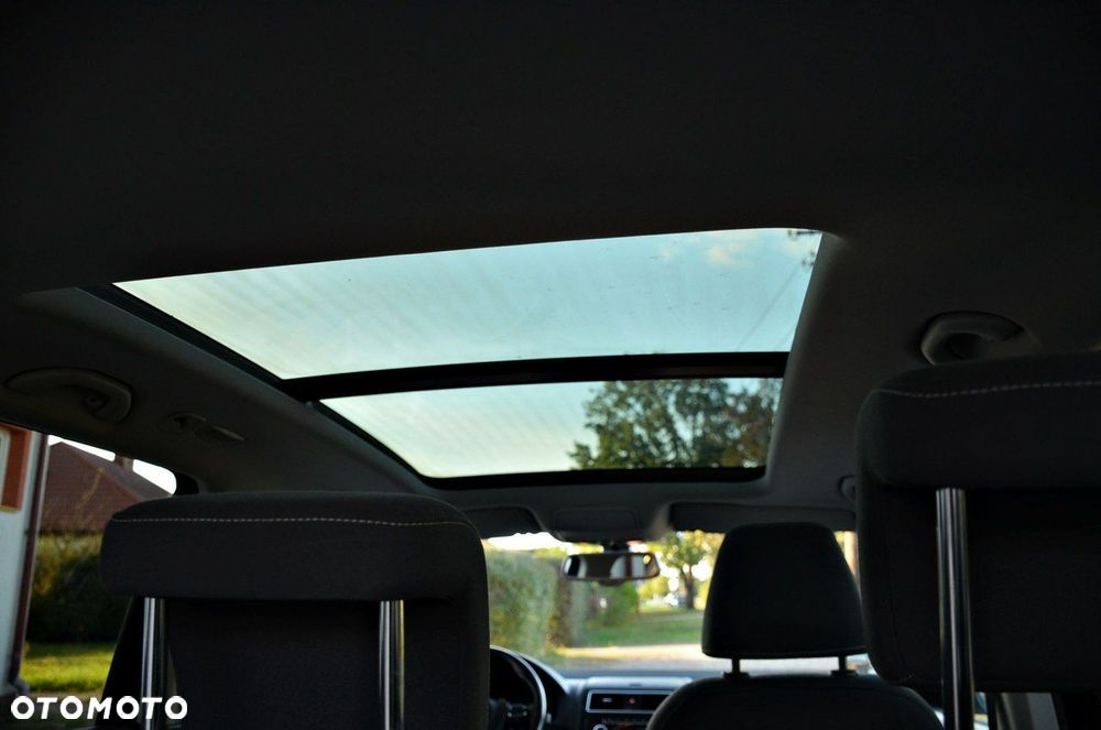 Volkswagen Touran - 14