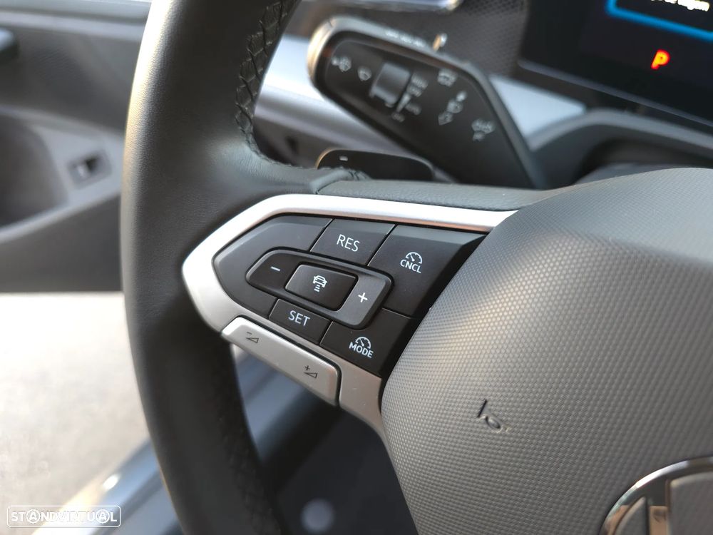 VW Passat Variant 1.5 TSI eHybrid Elegance DSG - 17