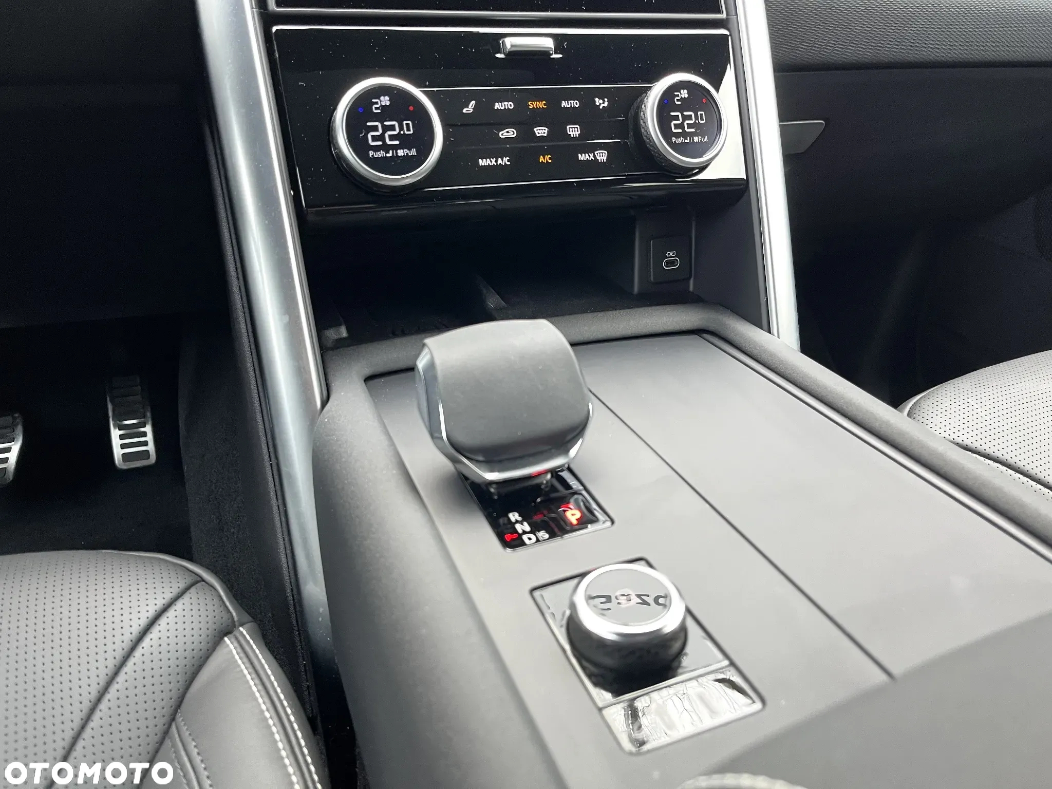 Land Rover Discovery D350 Dynamic HSE - 7