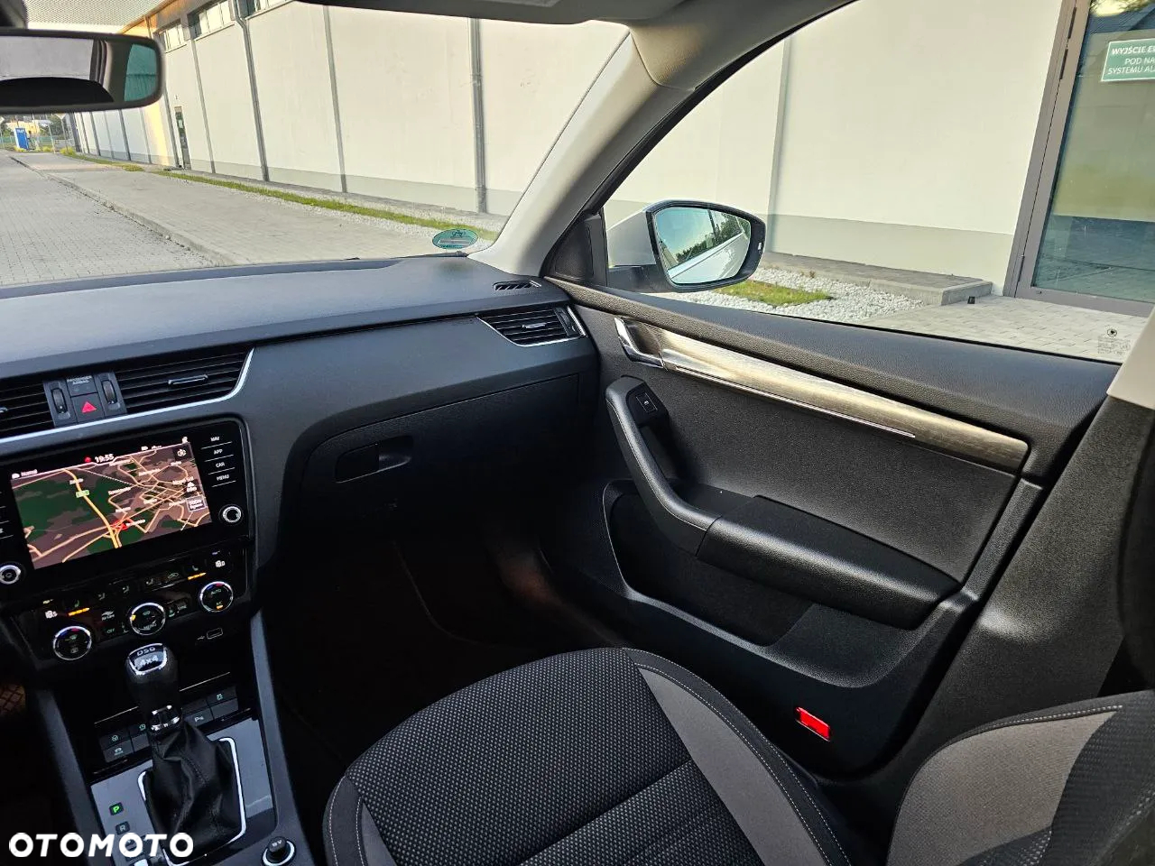 Skoda Octavia 2.0 TDI 4x4 Scout DSG - 21
