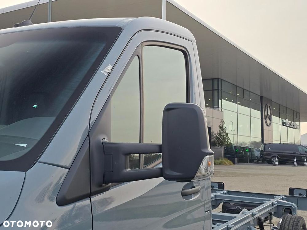 Mercedes-Benz Sprinter 317 CDI Long PRO 9G-Tronic - 27