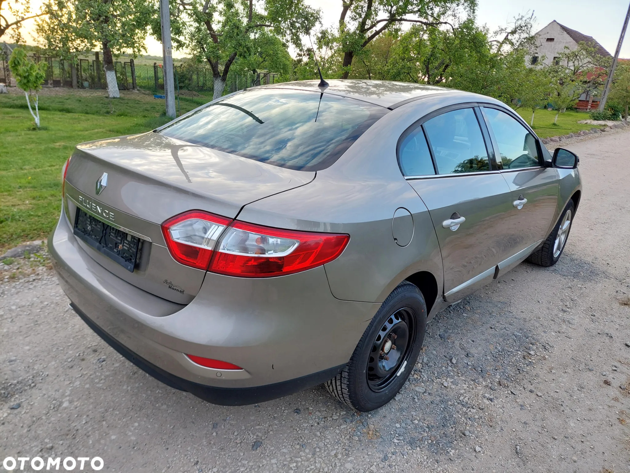 Renault Fluence 1.6 16V Techno Feel - 5