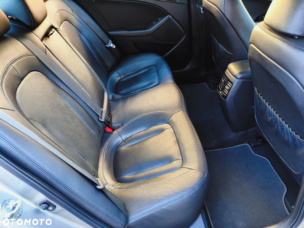 Kia Optima - 20