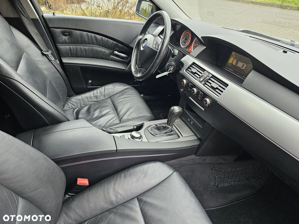 BMW Seria 5 - 33