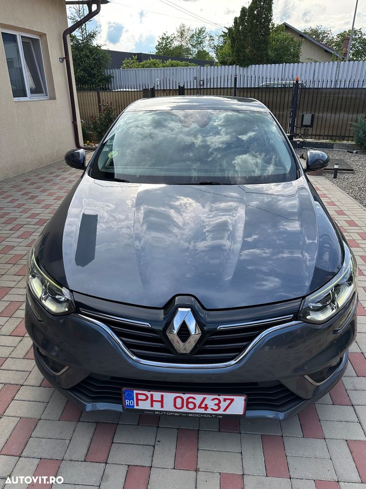 Renault Megane BLUE dCi Zen - 8