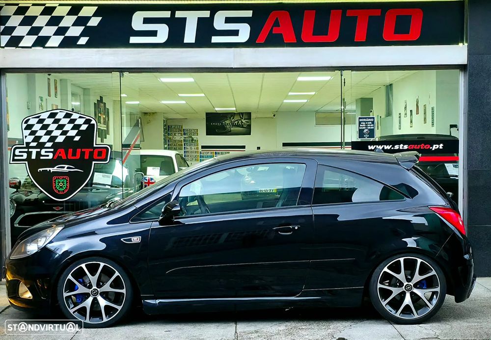 Opel Corsa 1.6 Turbo OPC - 17