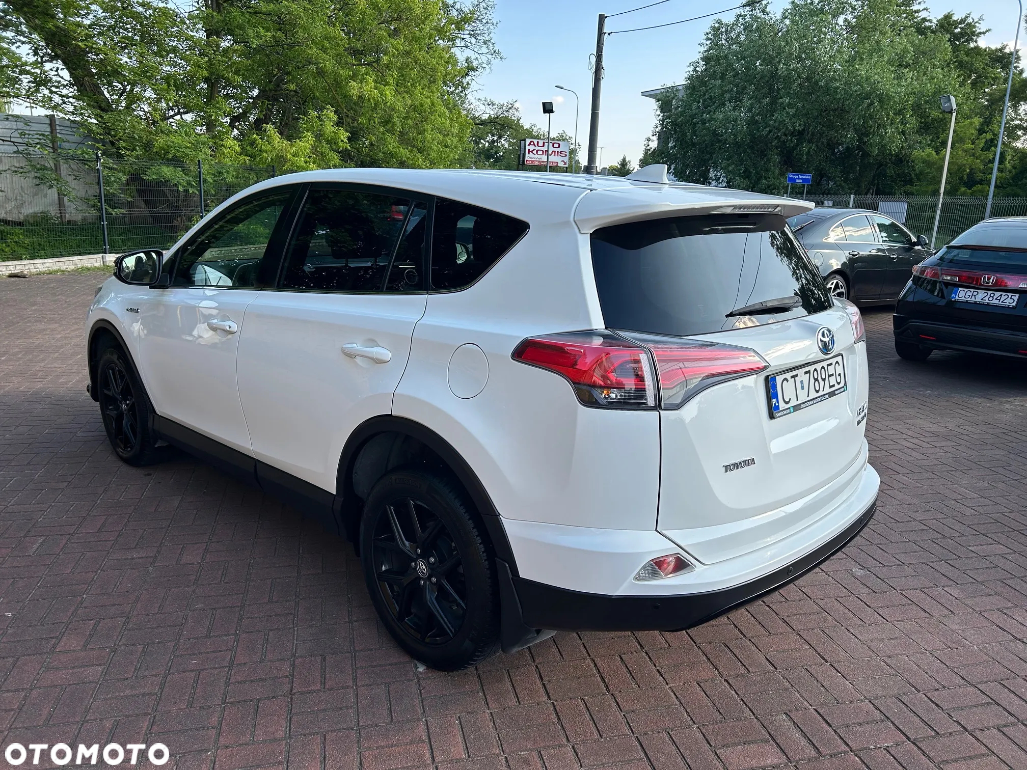 Toyota RAV4 Hybrid Premium 4x2 - 6