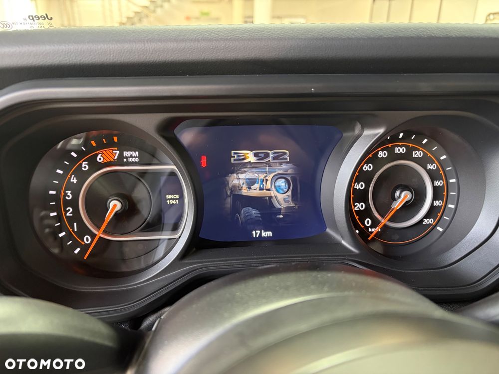 Jeep Wrangler - 11