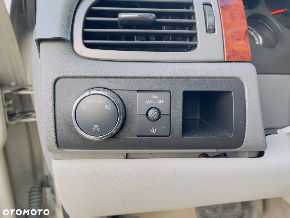 Chevrolet Tahoe - 16