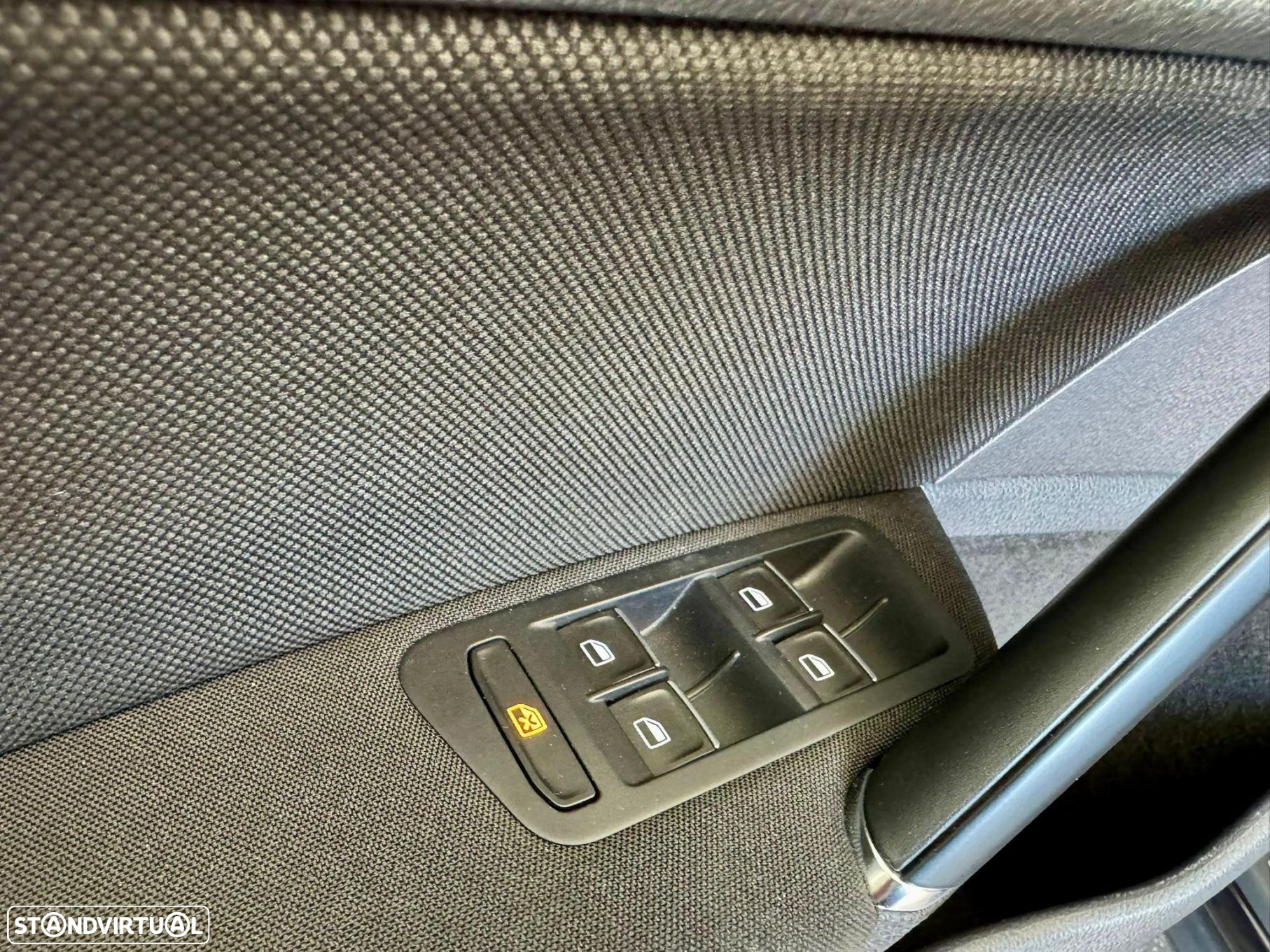 VW Golf 2.0 TSi GTi Performance - 25