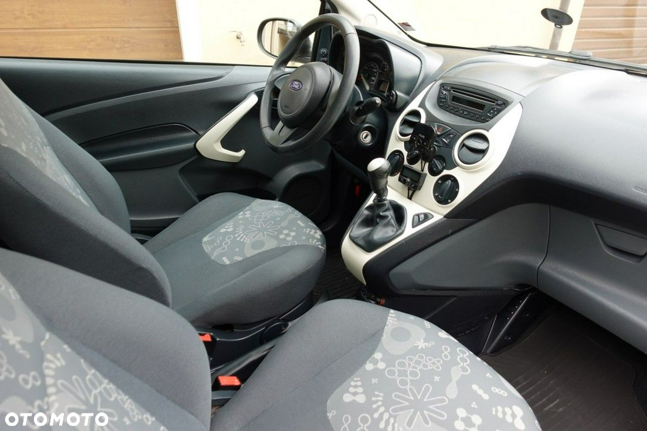 Ford KA - 12