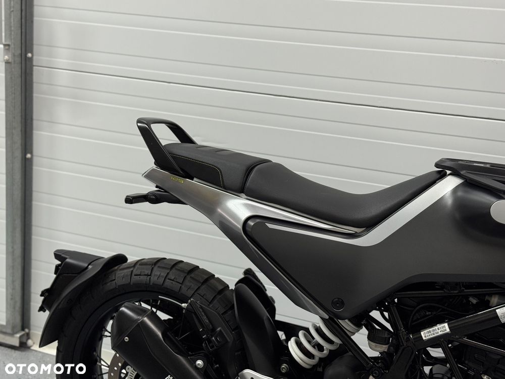 Husqvarna Svartpilen - 4