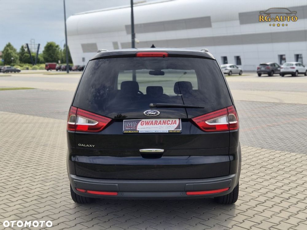 Ford Galaxy - 9