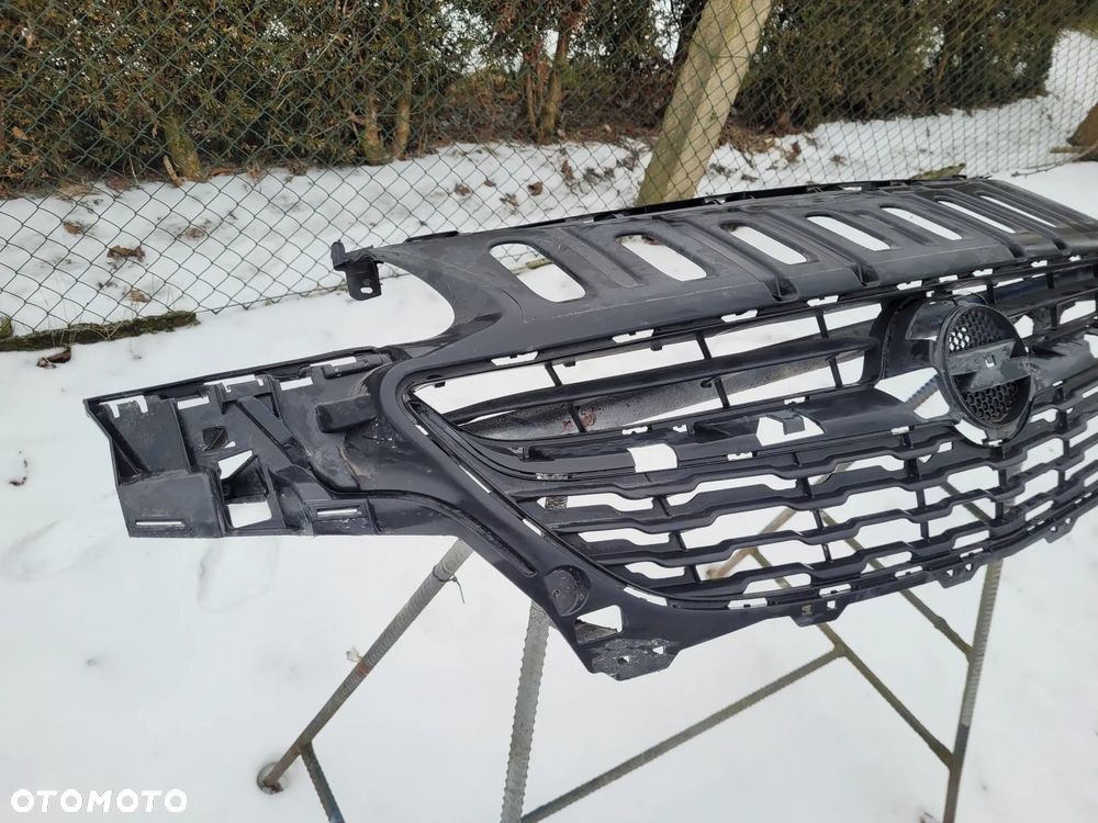 Corsa E atrapa, grill zderzaka przód, 39003576 - 2