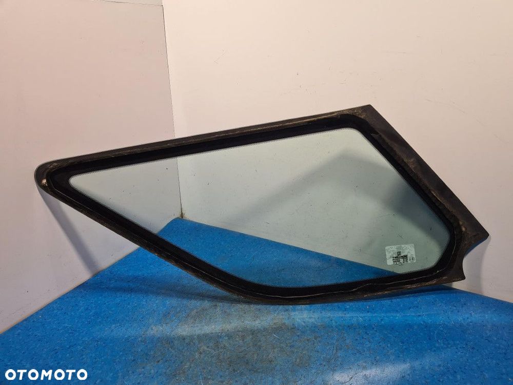 PEUGEOT 306 KOMBI SZYBA KAROSERYJNA TYŁ  PRAWA - 3