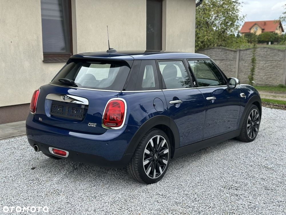 MINI ONE Blackyard - 5