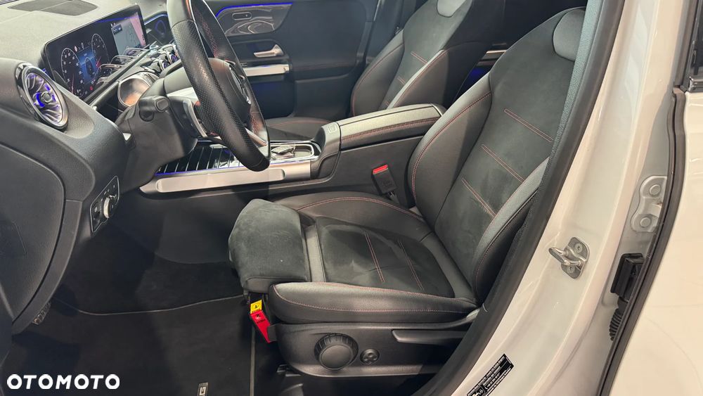 Mercedes-Benz GLB 200 AMG Line 7G-DCT - 14
