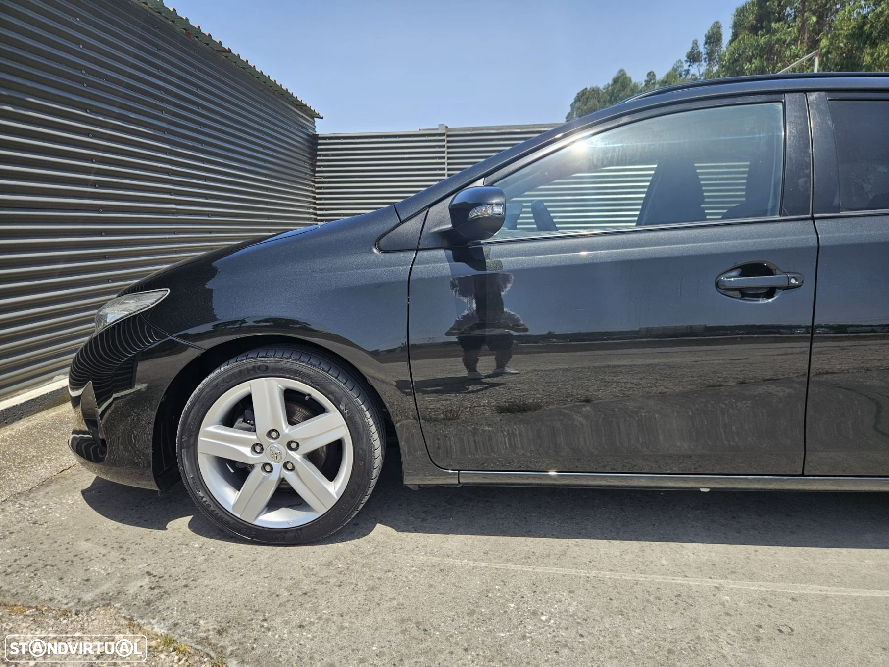 Toyota Auris Touring Sports 1.4 D-4D Comfort - 14