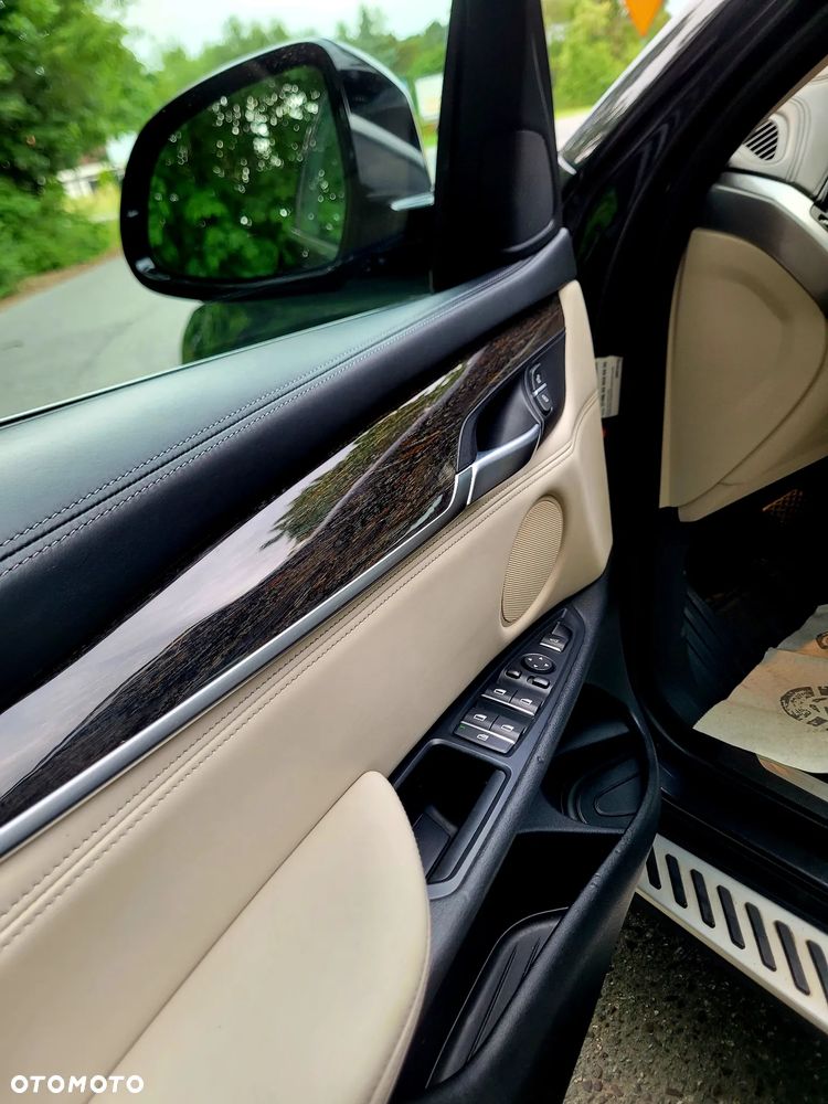 BMW X6 xDrive40d - 12