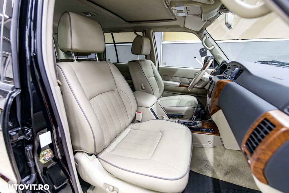 Nissan Patrol 3.0 TDI Aut Luxury Plus - 13