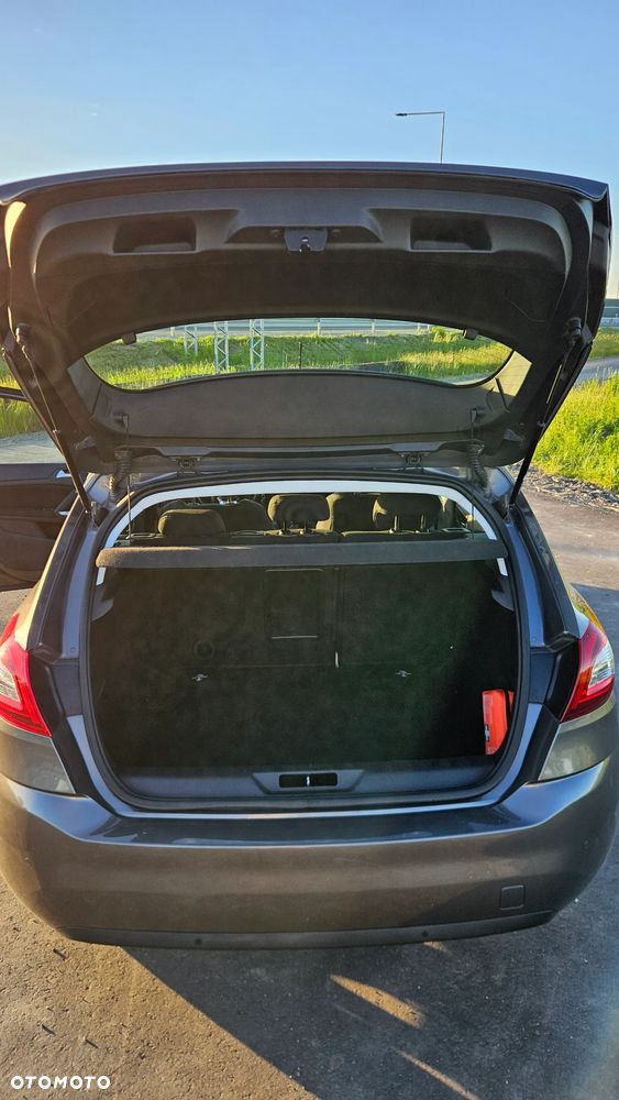 Peugeot 308 BlueHDi 120 Stop & Start Allure - 19